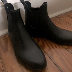 Sam Edelman sue Chelsea rain booties